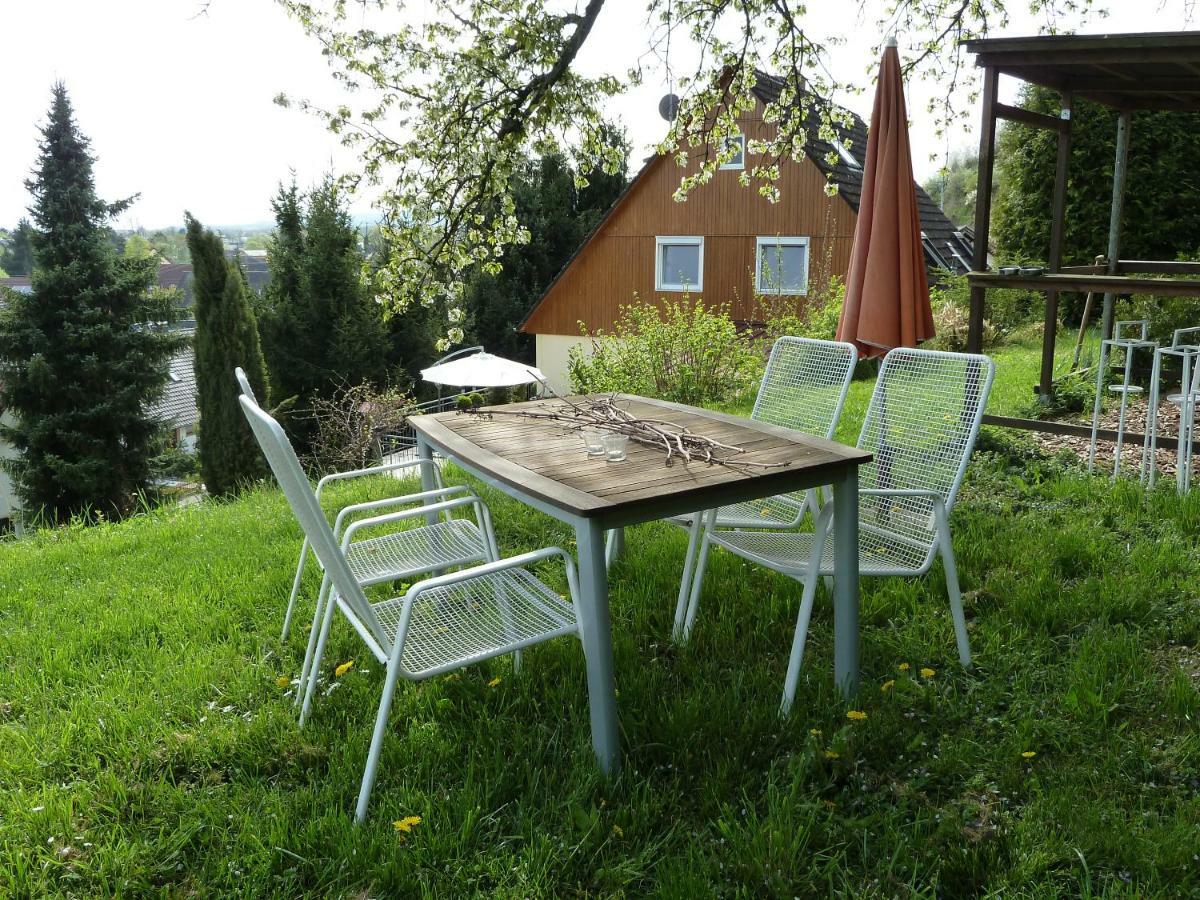 Helle 70 Qm Ferienwohnung Mit Herrlichem Blick Teningen Ngoại thất bức ảnh