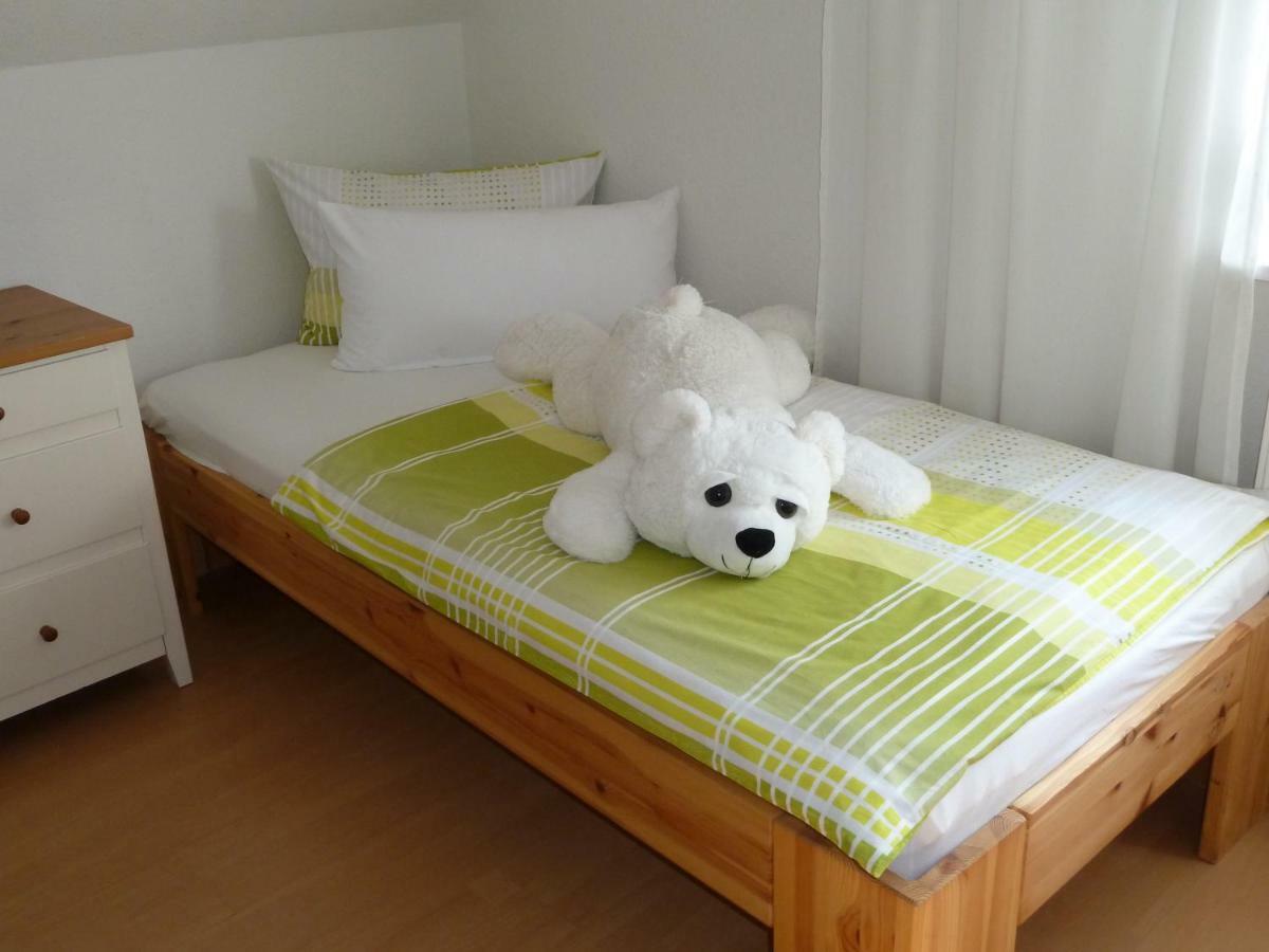 Helle 70 Qm Ferienwohnung Mit Herrlichem Blick Teningen Ngoại thất bức ảnh